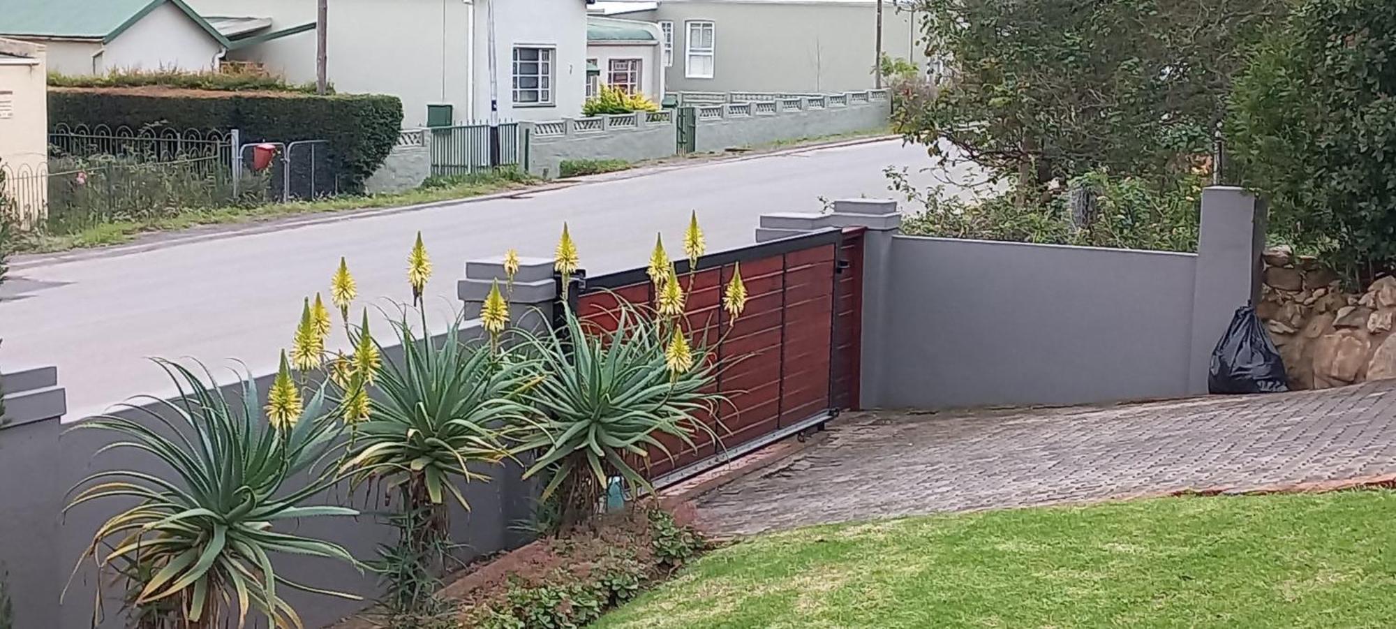 20 On Somerset Swellendam Bagian luar foto